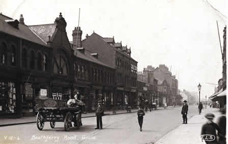 old photo of Boothferry Road, Goole, Yorkshire, showing St. John's buildings and Blackburn's